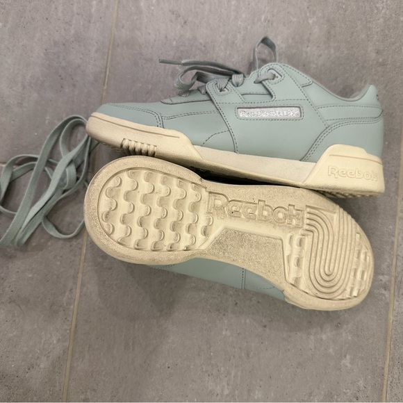 Reebok’s - Picture 3 of 4